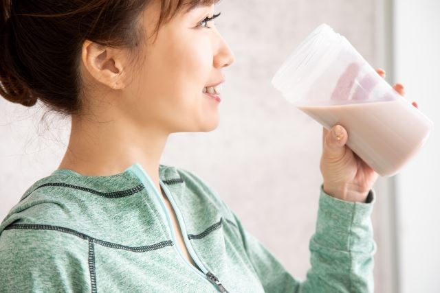 一次就搞懂蜂王漿 安蜂養蜂場